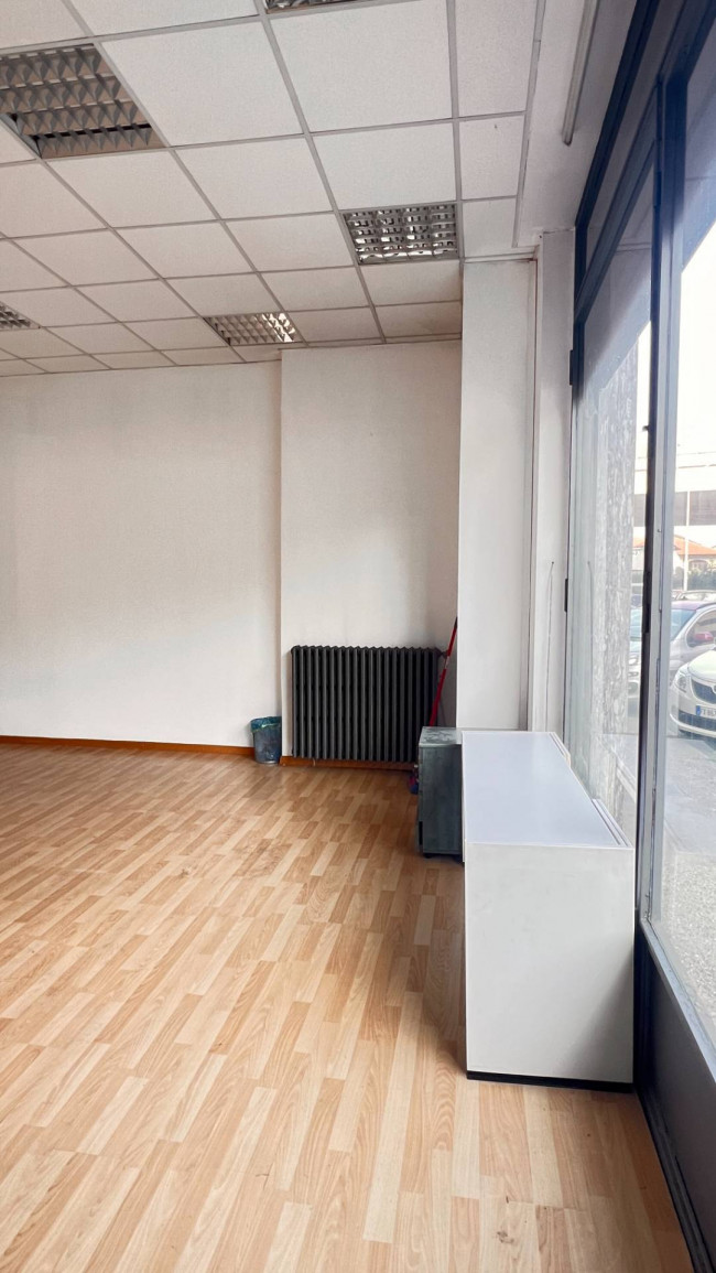 Attività Commerciale - Negozio in Vendita a Moncalieri
