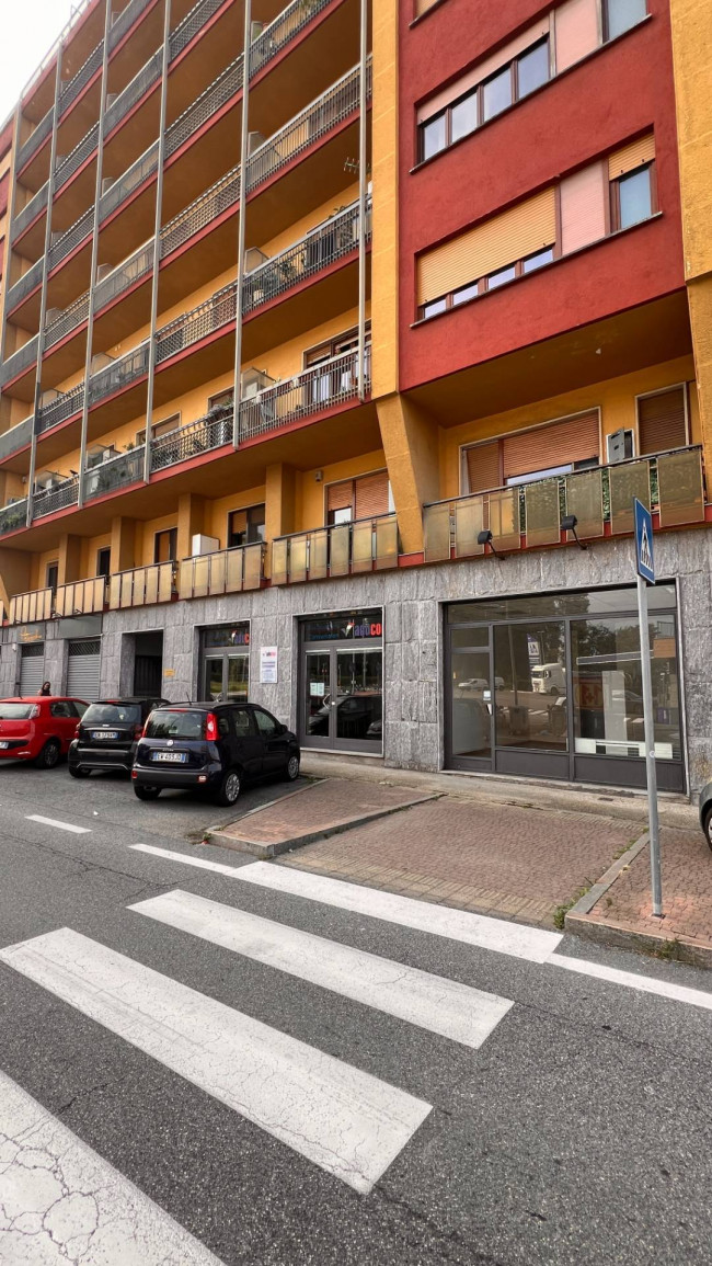Attività Commerciale - Negozio in Vendita a Moncalieri