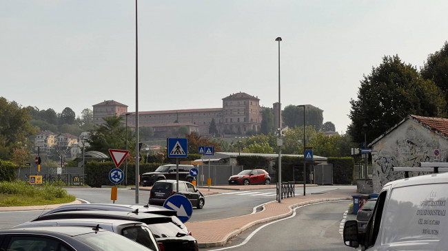 Attività Commerciale - Negozio in Vendita a Moncalieri