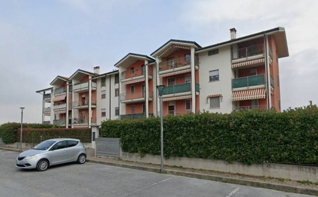 Box o garage in Vendita a Beinette