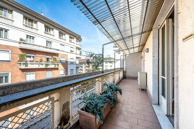 Penthouse for Sale to Torino