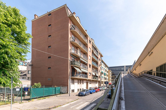 Box o garage in Vendita a Torino