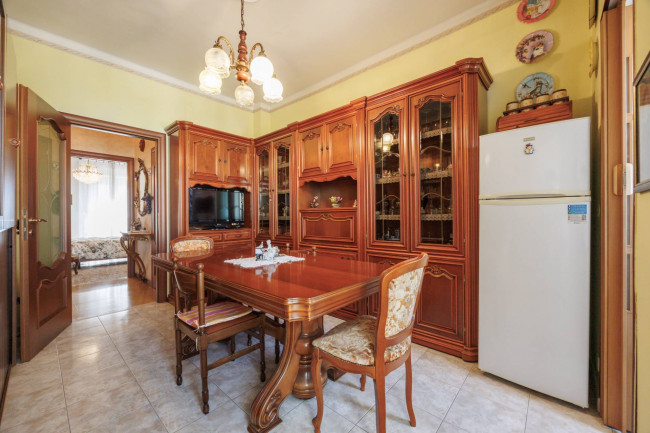 Apartment for Sale to Torino