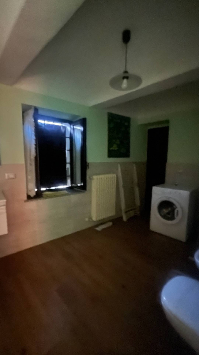 Casale in Vendita a Govone