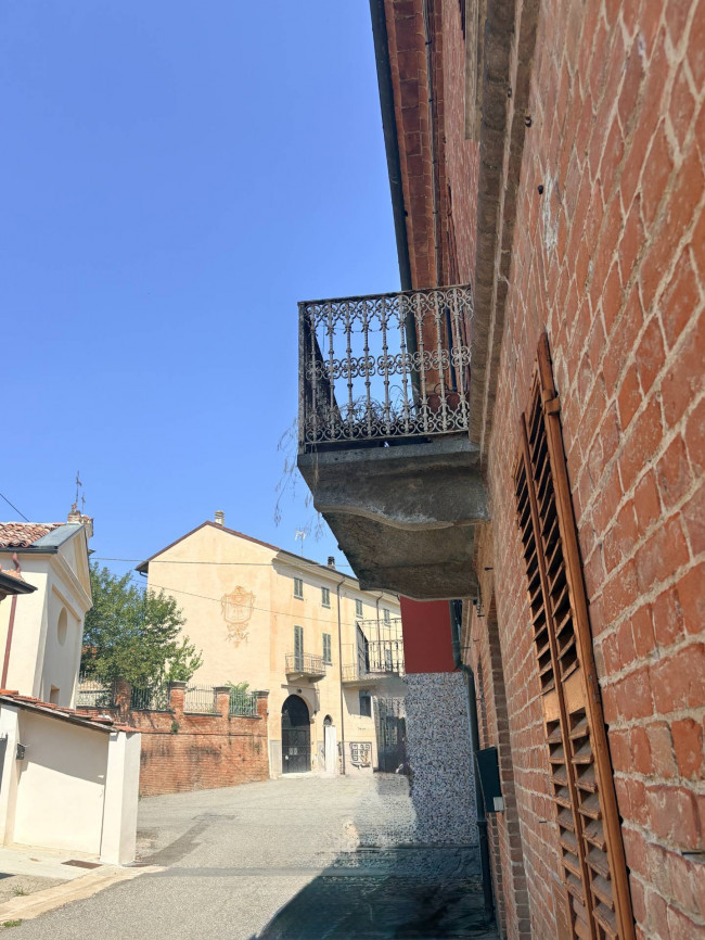 Cascina in Vendita a Montiglio Monferrato