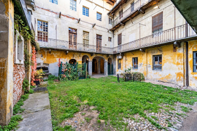 Palazzo Storico in Vendita a Fossano