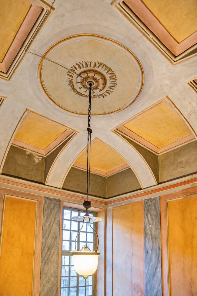 Palazzo Storico in Vendita a Fossano