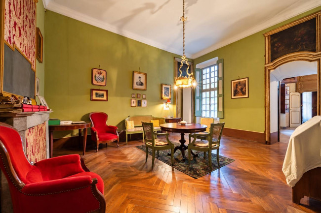 Palazzo Storico in Vendita a Fossano