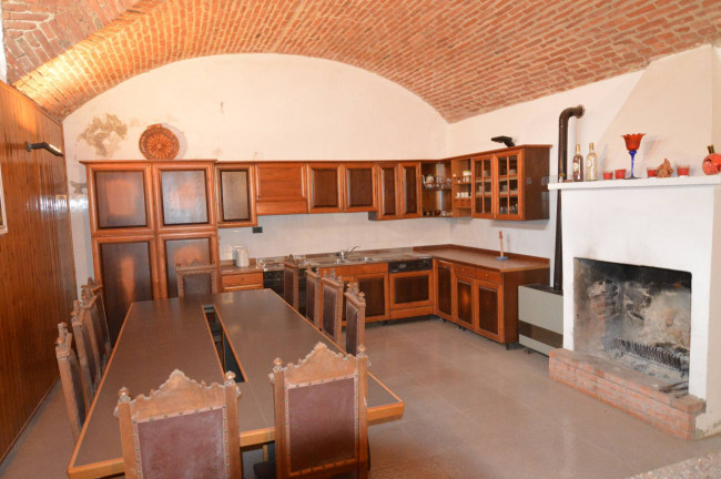 Dimora Storica in vendita a Forno Canavese