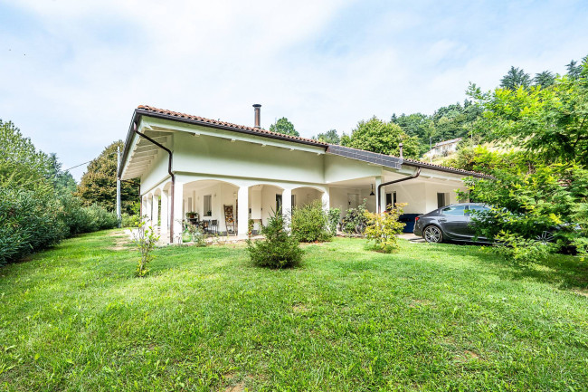 Villa in Vendita a Torino