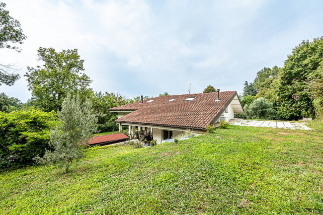 Villa in Vendita a Torino