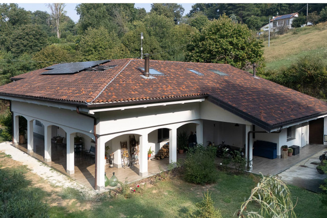 Villa in Vendita a Torino