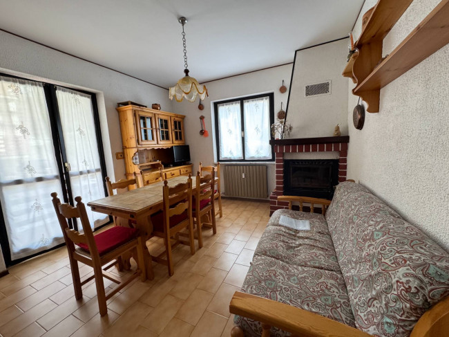 Appartamento in Vendita a Roburent