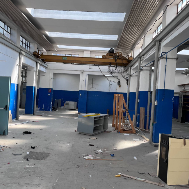 Magazzino in Affitto a Torino
