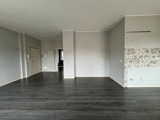 Appartamento in Vendita a La Loggia