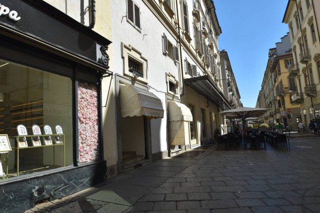 Negozio in Vendita a Torino
