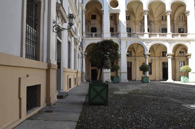 Negozio in Vendita a Torino