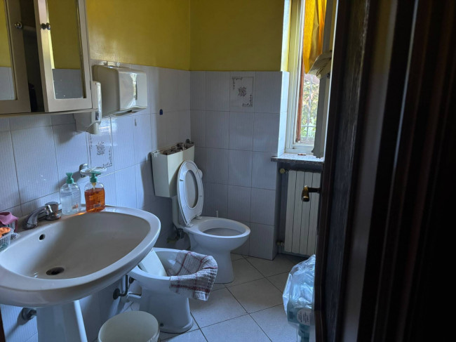 Locale commerciale in Affitto a Villastellone