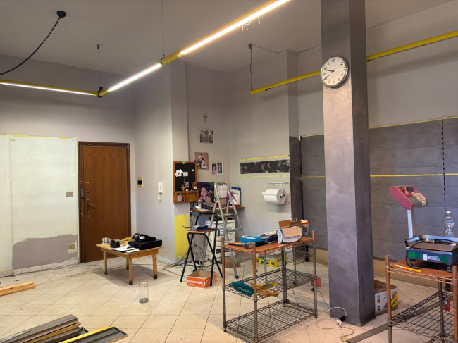 Locale commerciale in Affitto a Villastellone