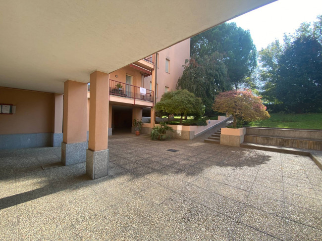 Appartamento in vendita a Biassono