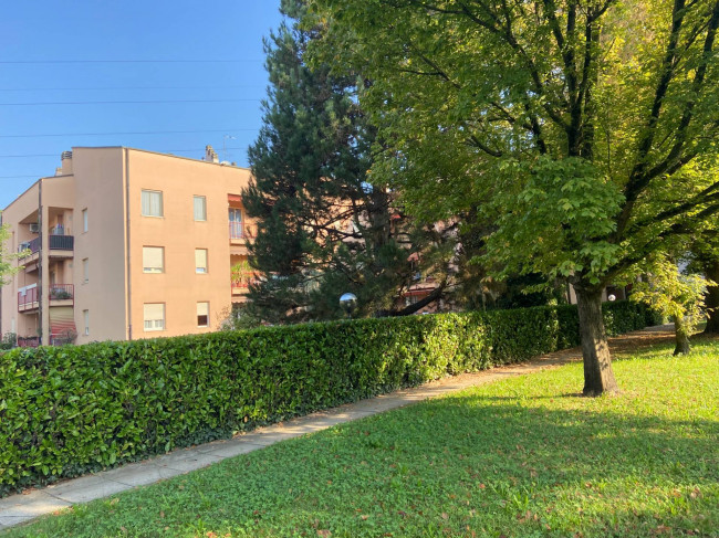 Appartamento in vendita a Biassono