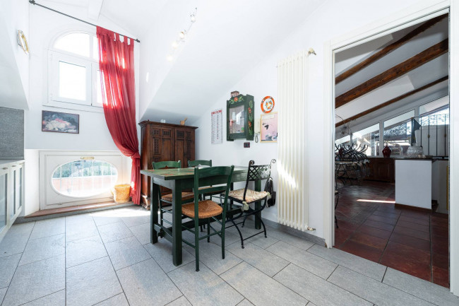 Attico in Vendita a Grugliasco