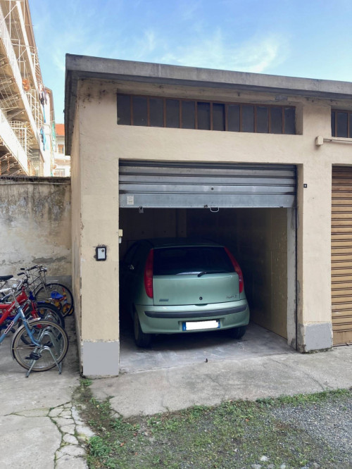 Negozio in Affitto a Torino