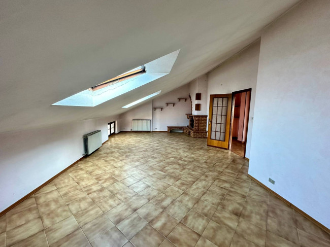 Villa Bifamiliare in Vendita a Feletto