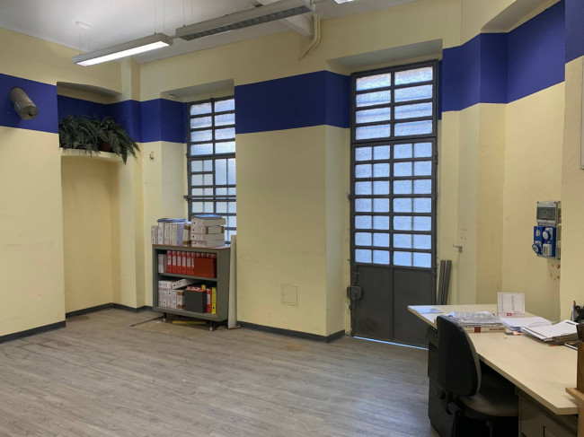 Commercial Property in  Sell to Torino