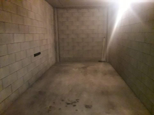 Box o garage in Vendita a Torino