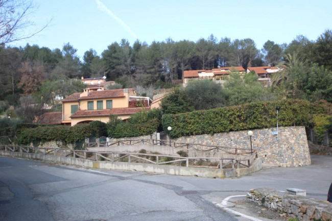 Appartamento in Vendita a Garlenda