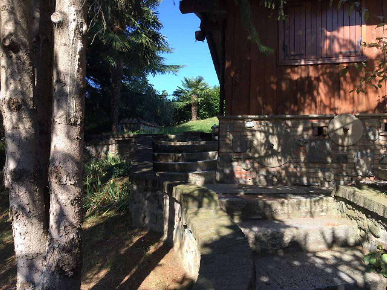 Villa Bifamiliare in Affitto a Torino