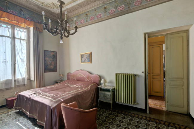 Villa Storica in Vendita a Alessandria