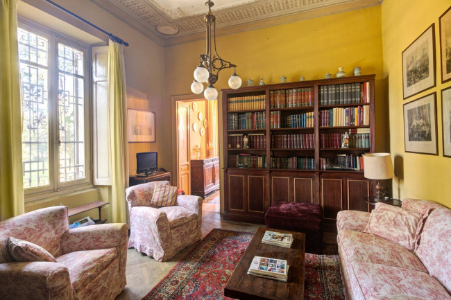 Villa Storica in Vendita a Alessandria