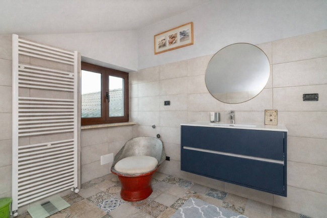 Casa indipendente in vendita a Orbassano