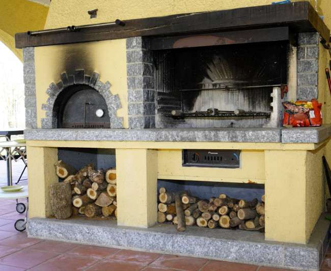 Villa in Vendita a Cellarengo