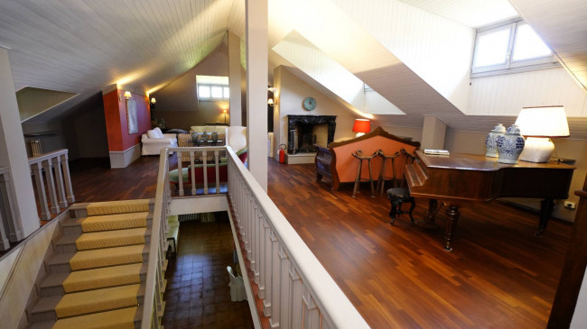 Villa in Vendita a Cellarengo