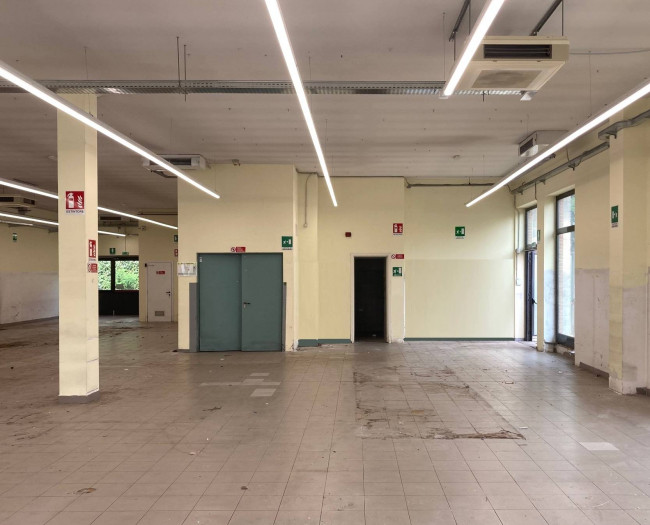 Commercial Property in Rent to Rivoli