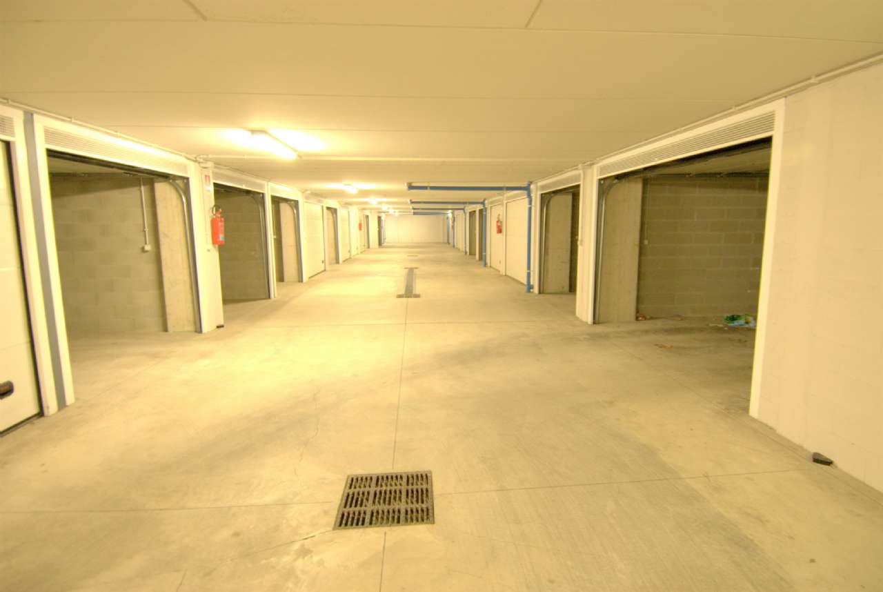 Box o garage in Vendita a Torino
