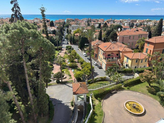 Appartamento in Vendita a Bordighera
