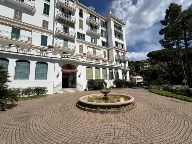 Appartamento in Vendita a Bordighera