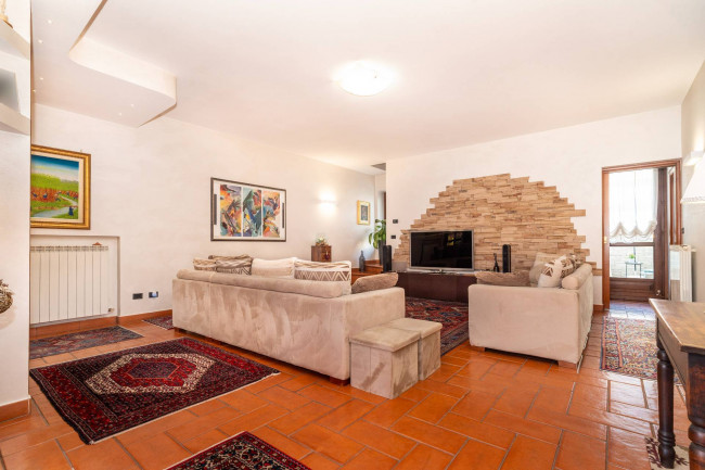 Villa a Schiera in Vendita a Rivoli