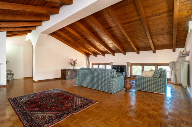 Villa a Schiera in Vendita a Rivoli