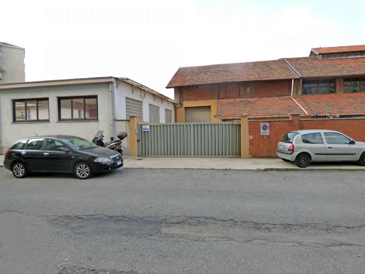 Magazzino in Affitto a Torino