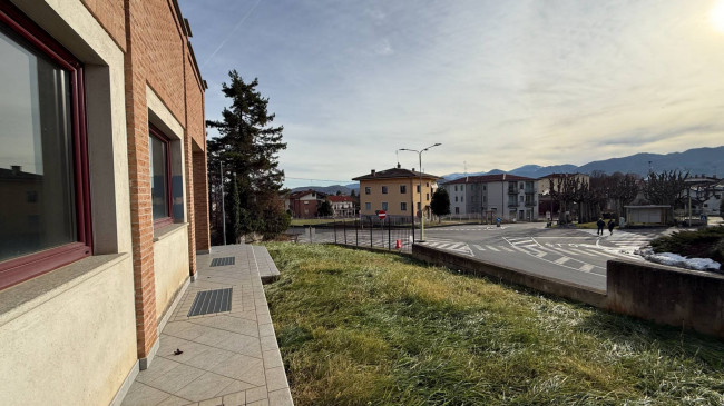 Villa in Vendita a Villanova Mondovì