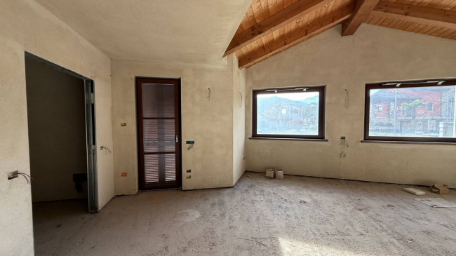 Villa in Vendita a Villanova Mondovì