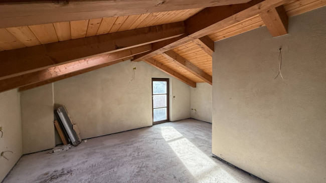 Villa in Vendita a Villanova Mondovì