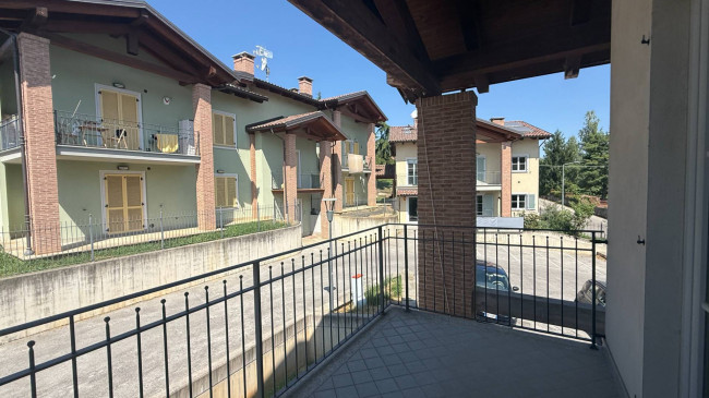 Villa in Vendita a Villanova Mondovì