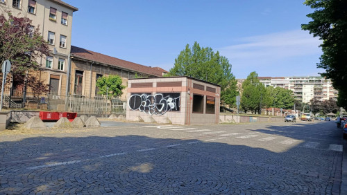 Box o garage in Affitto a Torino