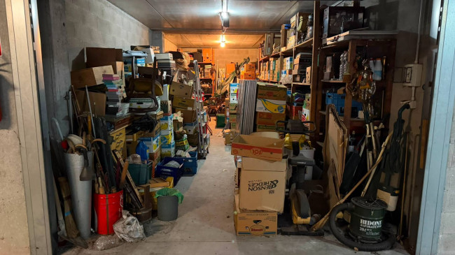 Box o garage in Vendita a Torino
